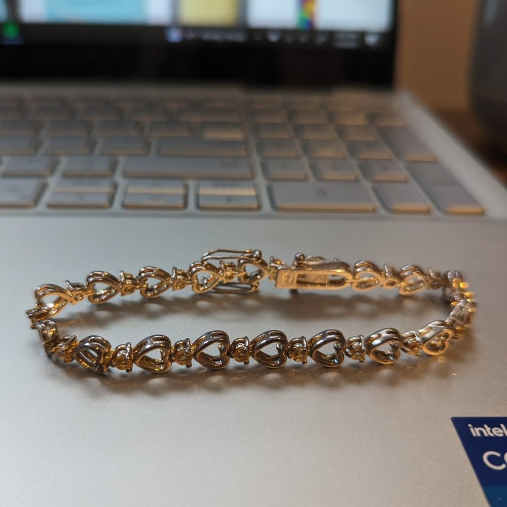 Heart Chain Link Tennis Bracelet with Yellow Stones - 7.5"